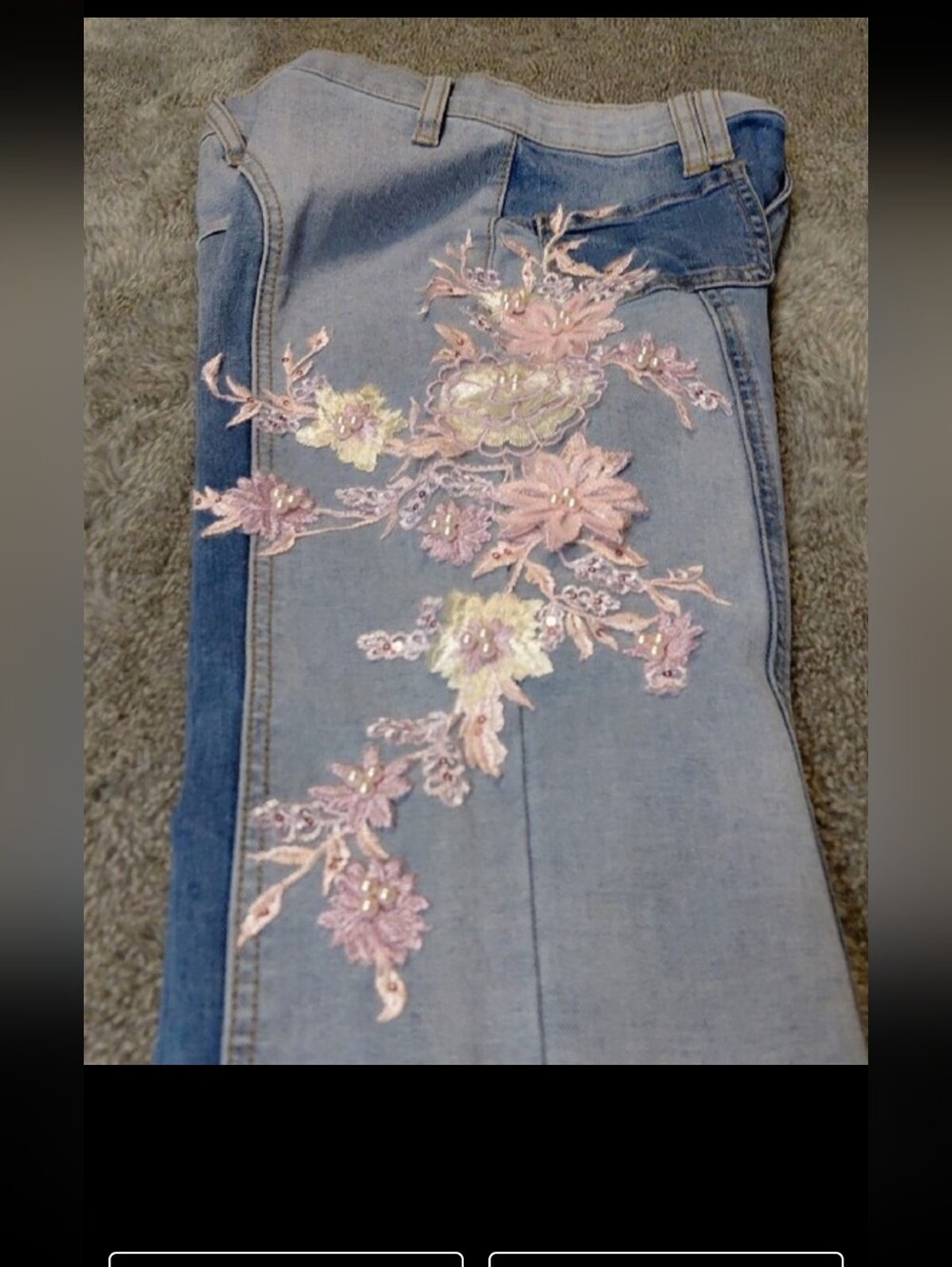 3D FLORAL 2 TONE AKIRA JEANS